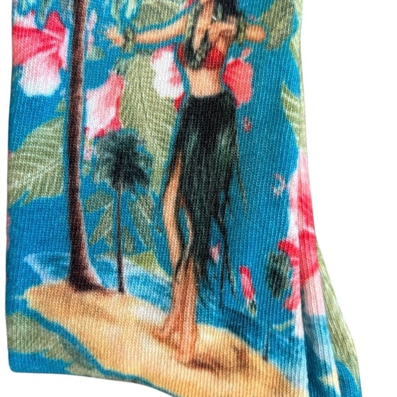 Tommy Bahama Men’s Hawaiian Hula Dancer Socks Hosiery OS Poly Spandex New - Picture 4 of 4